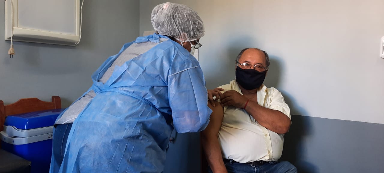 Covid: centros de testeo y de vacunación habilitados